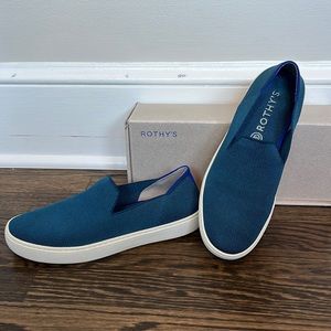 Rothy’s slip-on Sneaker - 8
